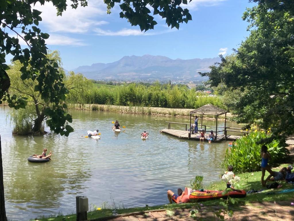 Picardie Guest Farm Paarl Dış mekan fotoğraf